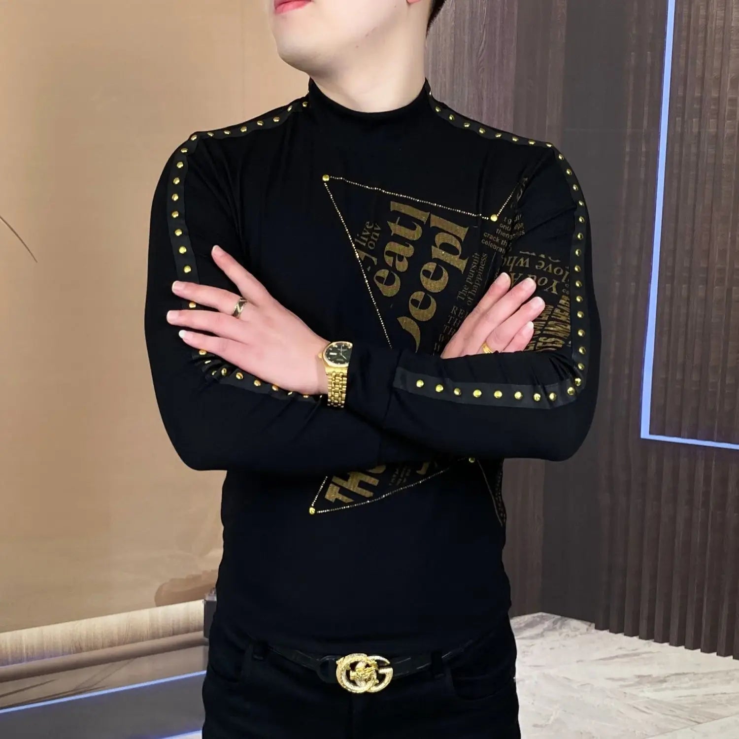 Autumn and Winter Fashion Men's Long-sleeved Sweatshirt for Men Slim and Fashionable Lapel Cold-proof Casual Trendy T-shirt.