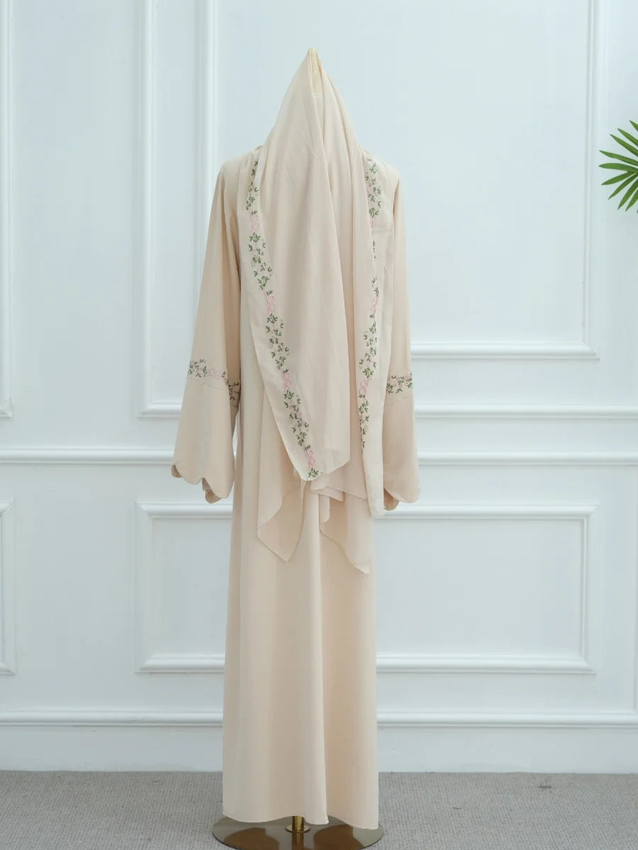 Middle East Women Arabic Dubai Abaya Luxury Kimono Cardigan Floral embroidery Long Dress Modest Robe Femme Islam Clothing Kebaya.