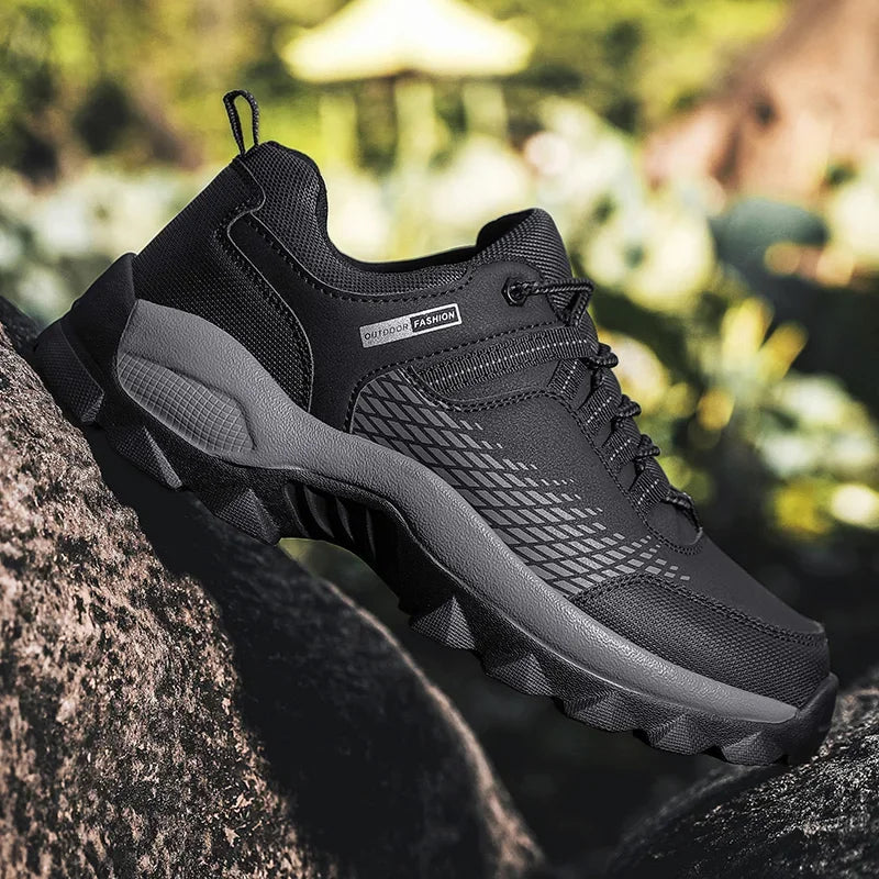 Men Boots Outdoor Sneakers Men Shoes 2025 New Fashion Male Casual Footwear Comfortable Tenis Masculino Botas Men Sneakers Shoes.