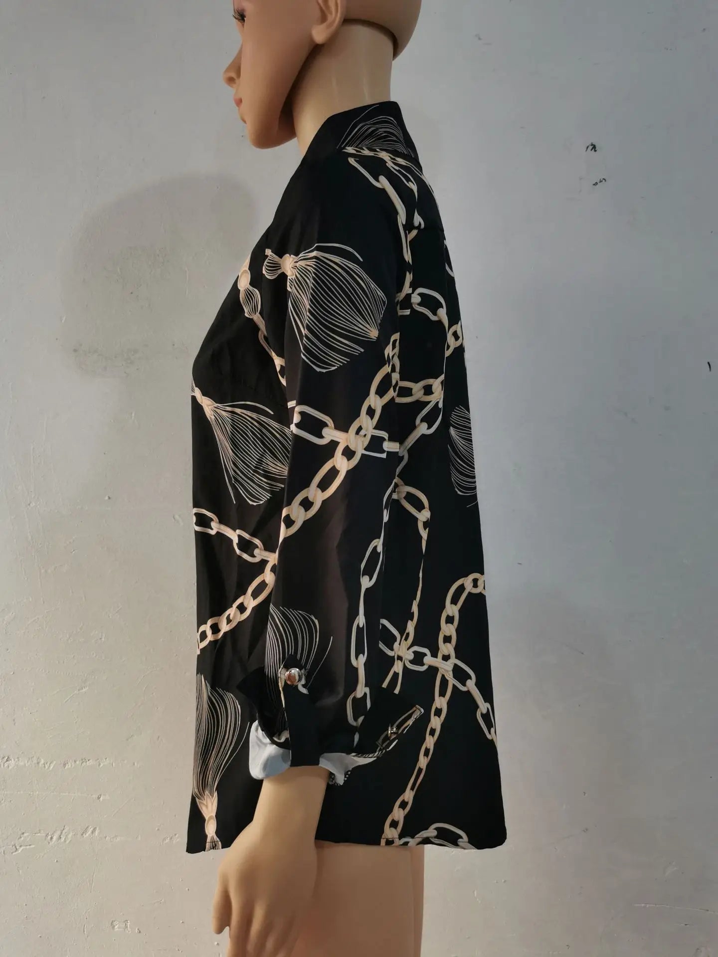 Blue Women's Long-sleeved Shirt, Single-breasted Collar Commuter Shirts, White and Black Slim-fit Top.