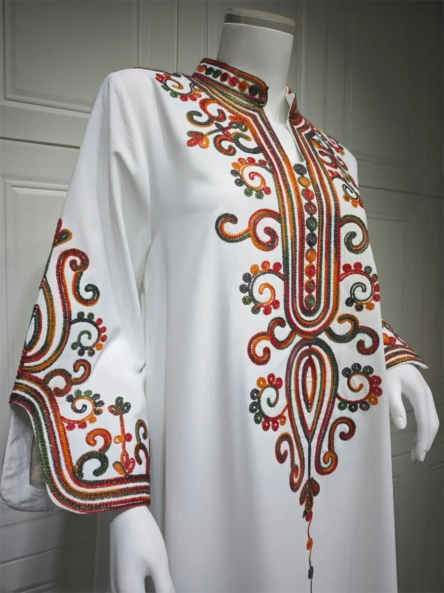 Ramadan Muslimische Damen bestickte lose Abaya-Kleider für Frauen Gala Marokko Dubai Eleganter lässiger Kaftan