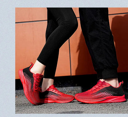 Summer Hot Sale Red Mesh Men Running Sneakers Big Size 47 Light Breathable Women Training Shoes Non-slip Sport Shoes for Man.
