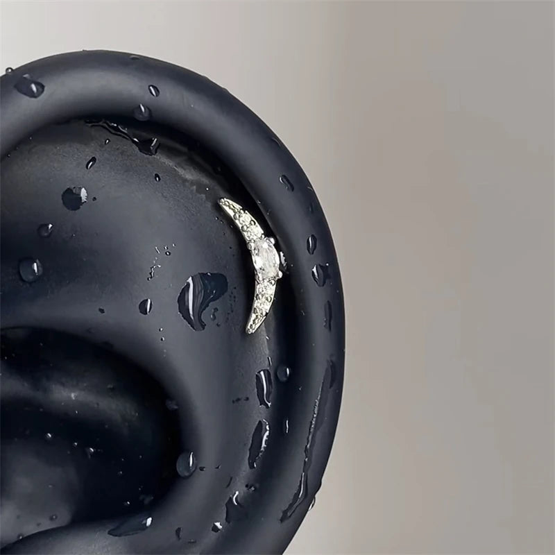 1pcs Quality Shiny Cross Zircon 316L Stainless Steel Ear Bone Nail Y2K Style Silver Color Earring for Women Cochlear Accessories