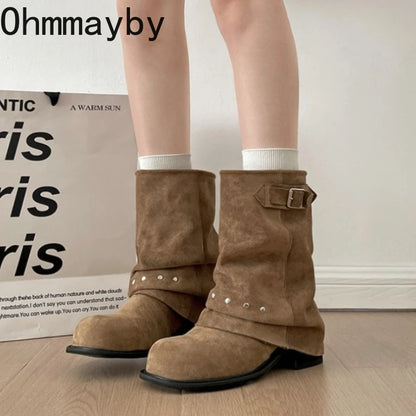 Winter Pleated Women Western Ankle Boots Fashion Rivet Belt Buckle Shoes Ladies Concise Vintage Thick Heel Short Booties.