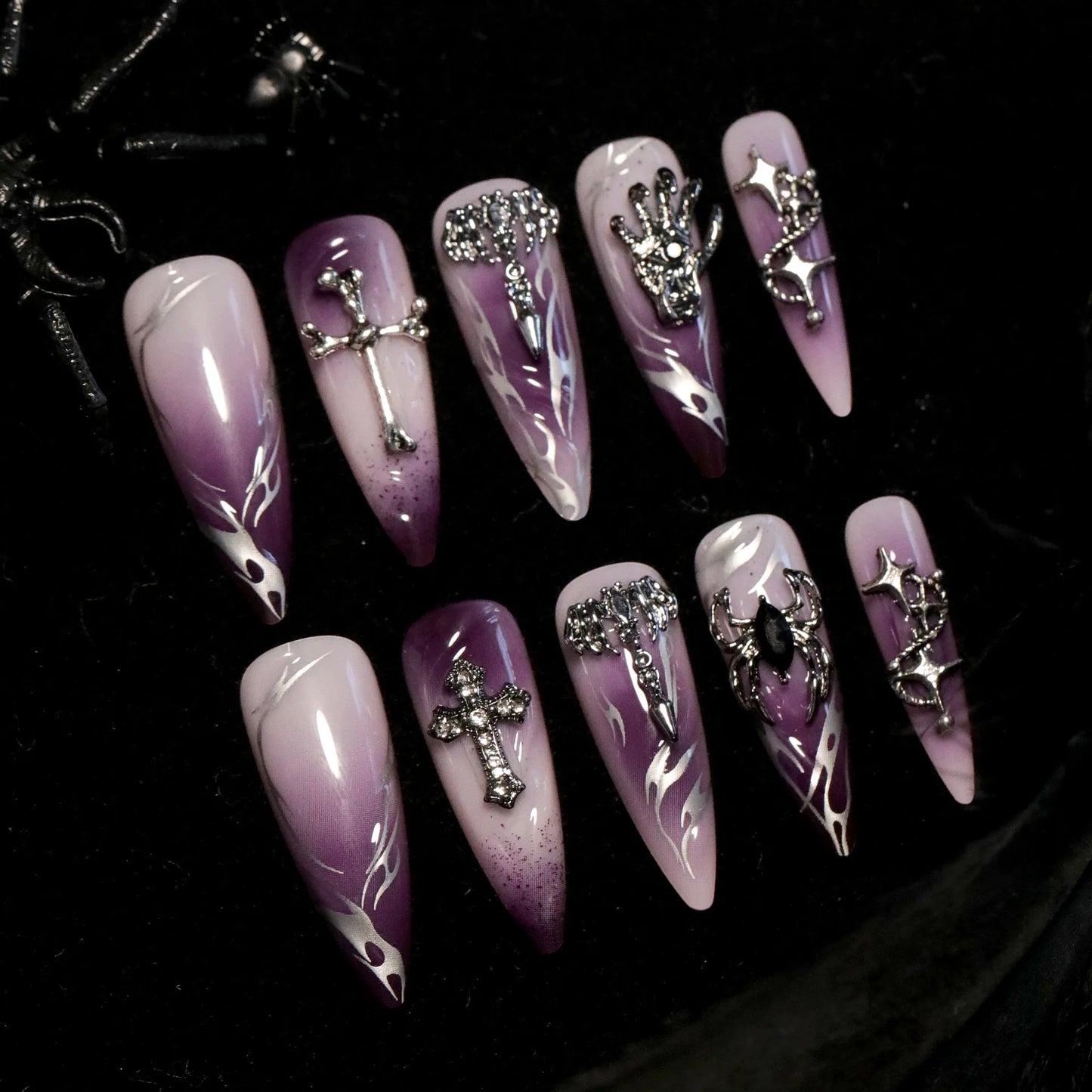 Halloween Cool Spice Style Spider Skull False Nails Purple Halo Dyeing Detachable Finished Fake Nails Press on Nail with Glue.