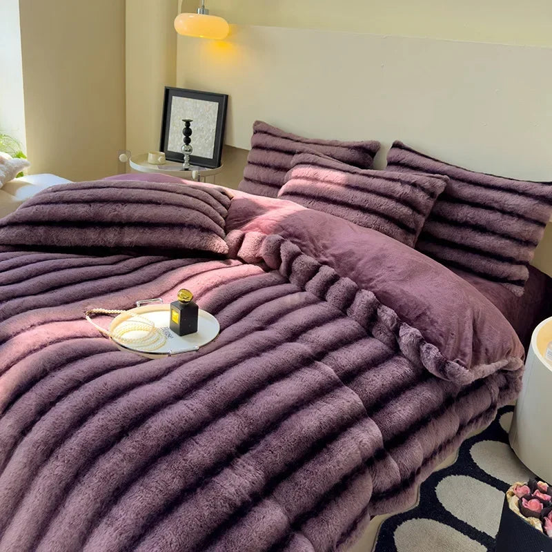 2024 new rabbit velvet milk velvet thickened rabbit fur warm four-piece set, 1.5m 1.8m bed sheet four-piece set.