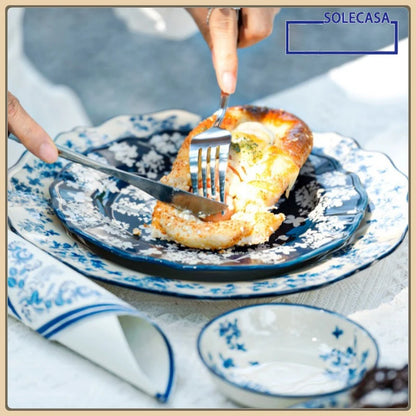 SOLECASA English Retro Ceramic Tableware Blue Flowers Pattern Household Salad Bowls Steak Plate Fruit Dessert Plates Dinnerware.