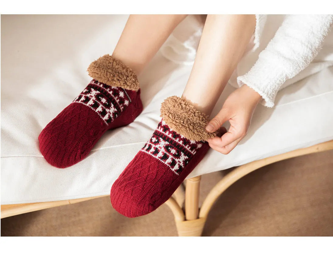 Super Warm Winter Non-slip Floor Socks Women Men Snow Socks Sleep Carpet Socks Slippers Socks Women Velvet Boot Unsiex Home Wear.