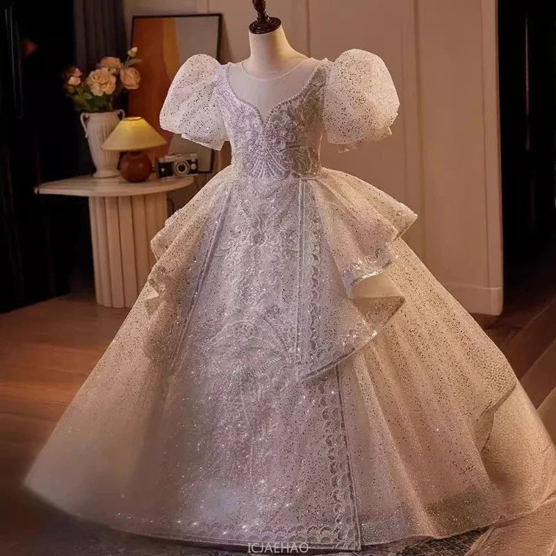 2025 Mädchen Neue Mode Prinzessin Kleid Große Kinder Weiß Klavier Leistung Puffy FormalParty WearParty Tragen Kleid Host Outfit Geburtstag.