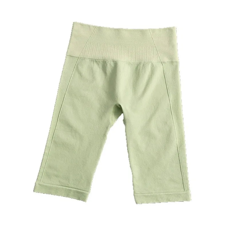 Women's High-Waisted Yoga Shorts Butt-Lifting Gym Running Shorts with Naked Sensation Workout Seamless Activewear for Training.