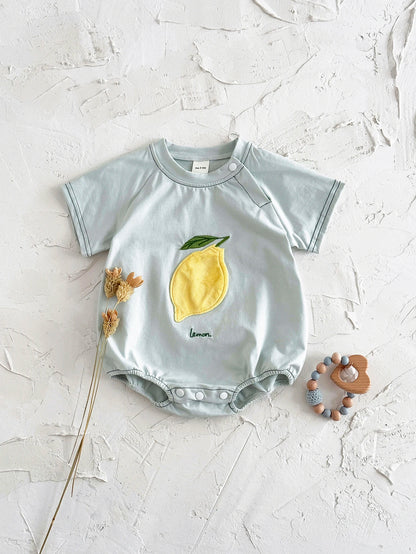 INS Sommer Neue Baby Body Neugeborenen Kleidung Jungen Mädchen Baumwolle Dreieck Strampler Plüsch brief Kurzarm Infant 0-18M