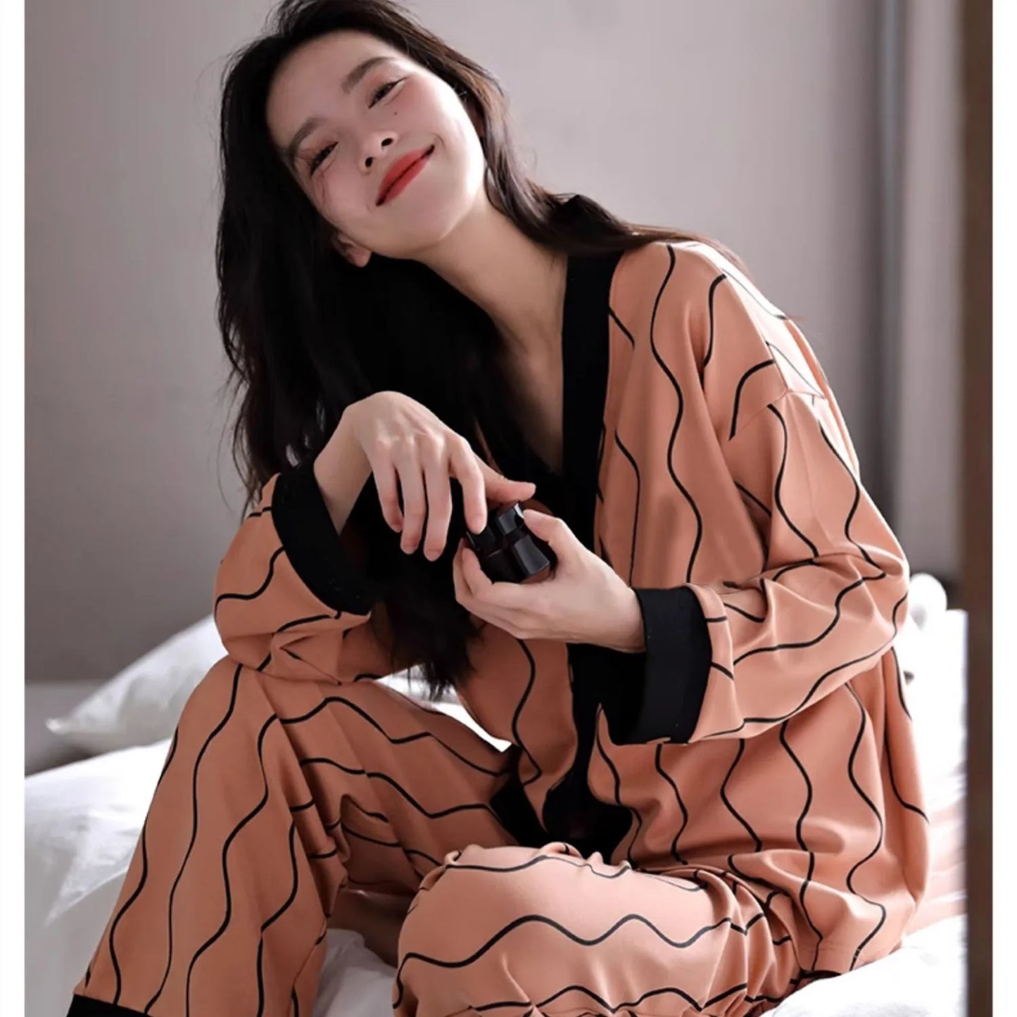 Neue Damen Pyjamas Homewear Anzug Weibliche Strickjacke Frühling und Herbst Modelle Lange Ärmeln Nette Mädchen Modelle Ins Casual Homewear.