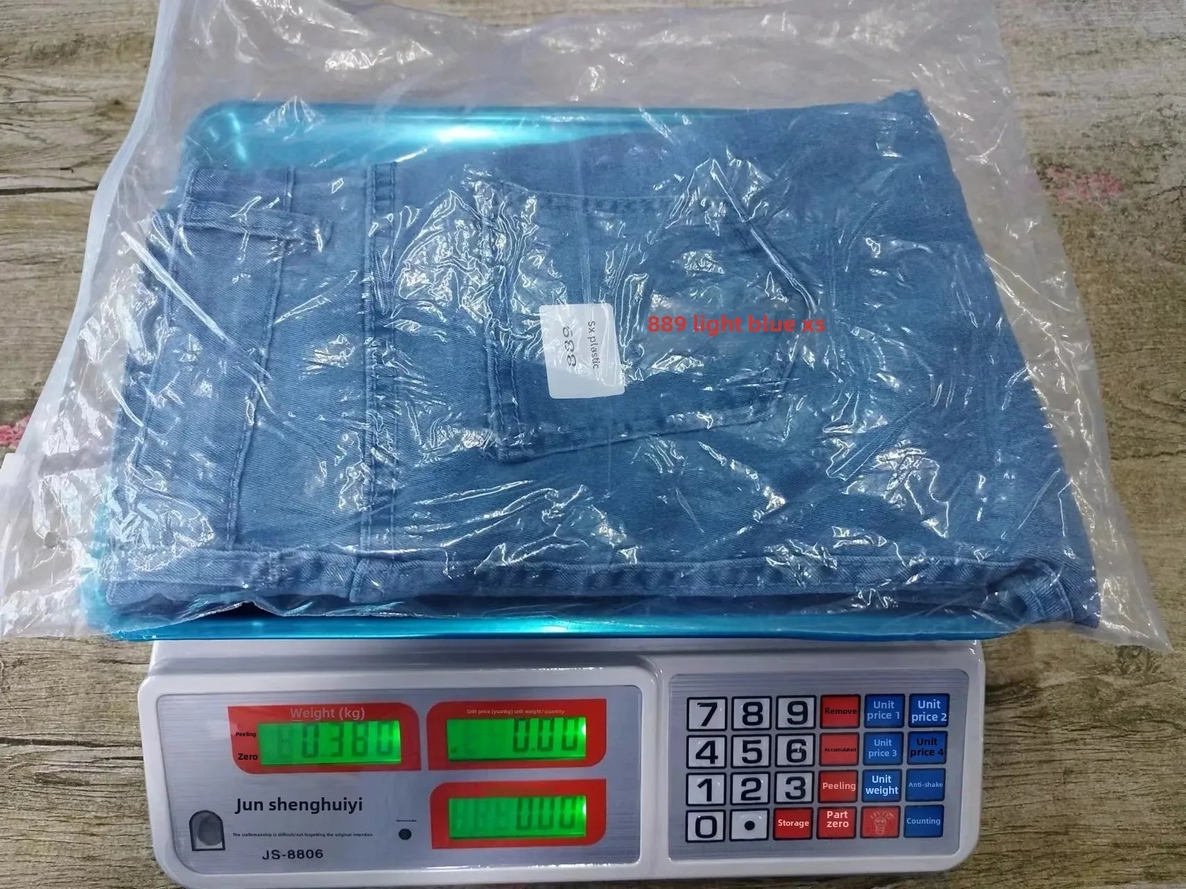 Sexy Peach Hip Jeans Women's Casual Trousers Crayon Pants European And American Style Fashionable Zippered Tight Fitting Denim.