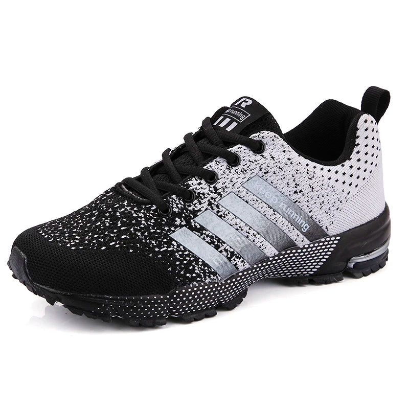 New large size men's casual sneakers Fashion easily breathable men's sneakers Comfortable running men's shoes.