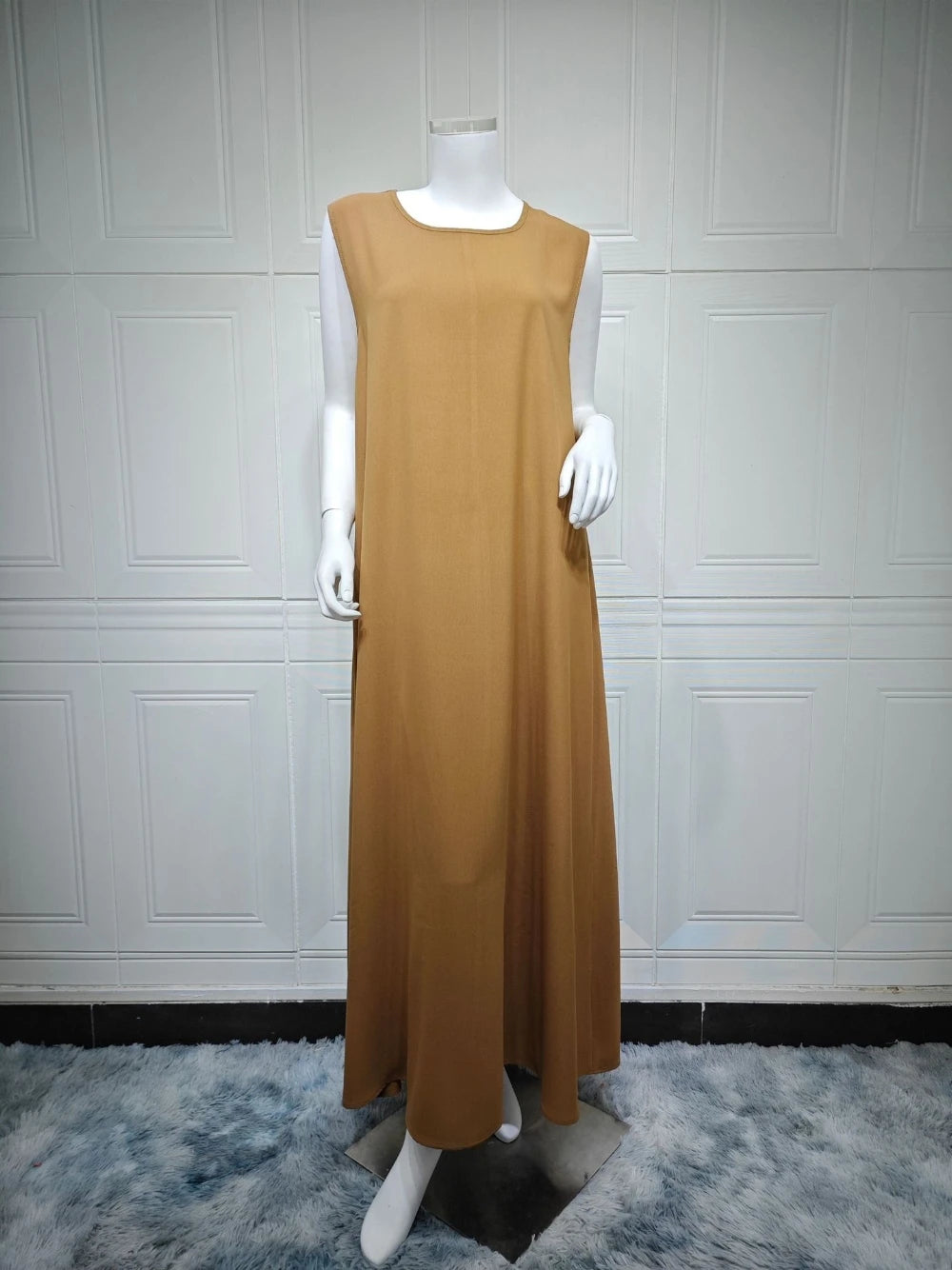 Khaki Sequined Dubai A Line Evening Dress Muslim Long Sleeves Two Pieces Women Wear Fast Shipping Dancing Party Prom Gown.