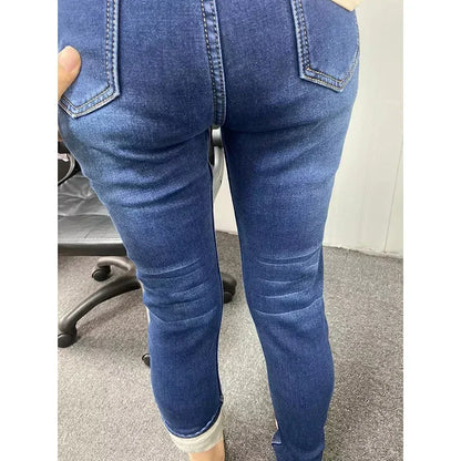 Frauen Thermische Dünne Jeans Mom Winter Warme Plüsch Stretch Jeans Dame Fleece Schnee Denim Hosen Student Bleistift Gerade Bein Hosen