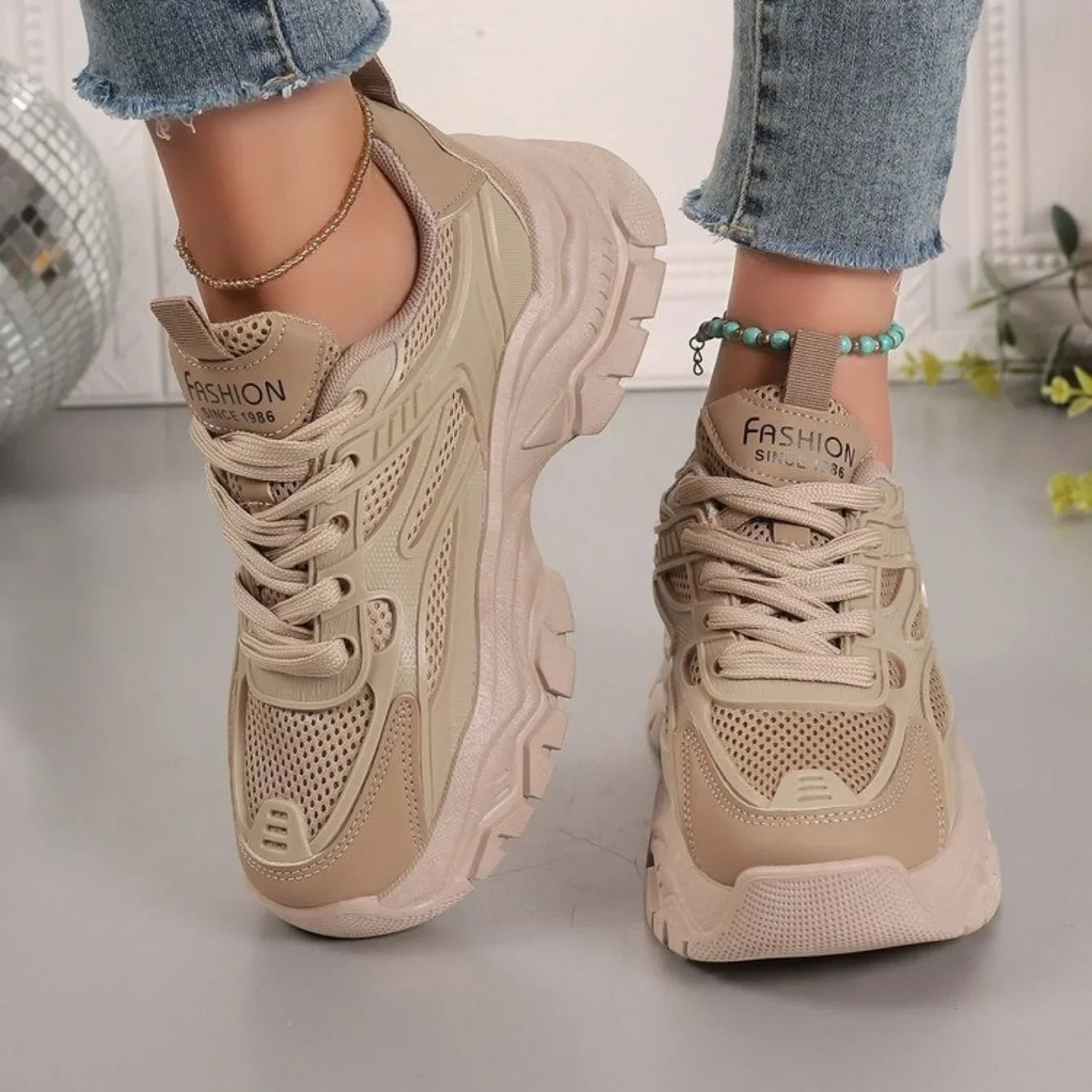 Women Sneakers 2024 New Fashion Chunky Sneakers Women Outdoor Tennis Platform Sports Shoes for Women Lightweight Designer Shoes.