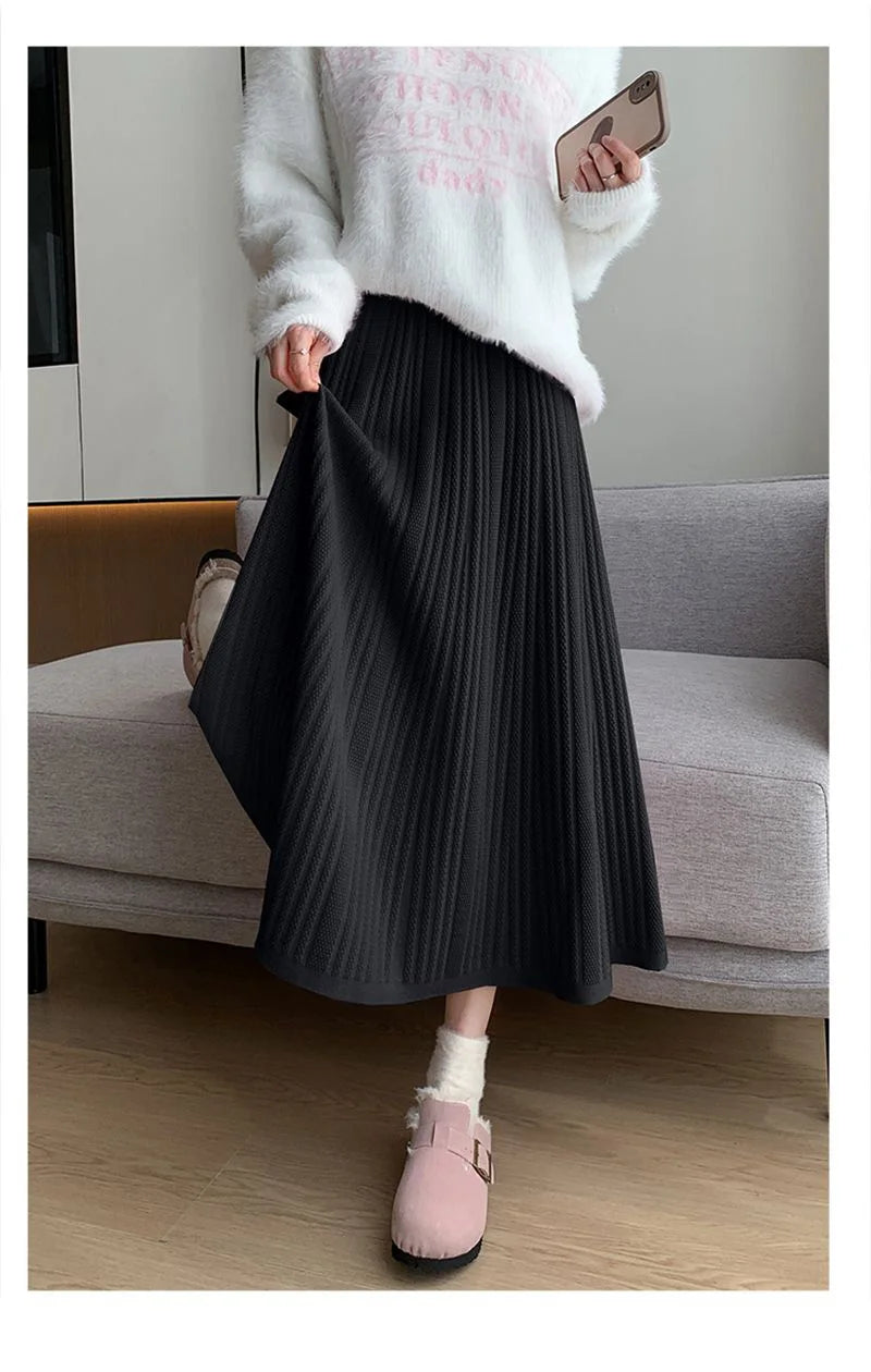 Sweet Vintage Knitted Long Skirts Women Preppy Style High Waist Loose A Line Skirts Fall Winter Retro Simple Elegant Long Skirts.