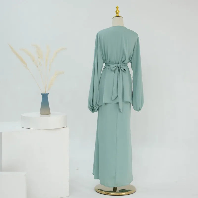 2-teiliges Saudi-Arabien muslimisches Damen-Abaya-Kleid aus Satin für Damen, Islam, Dubai, Urlaub, bescheidene Kleidung, 2024, elegante türkische Robe