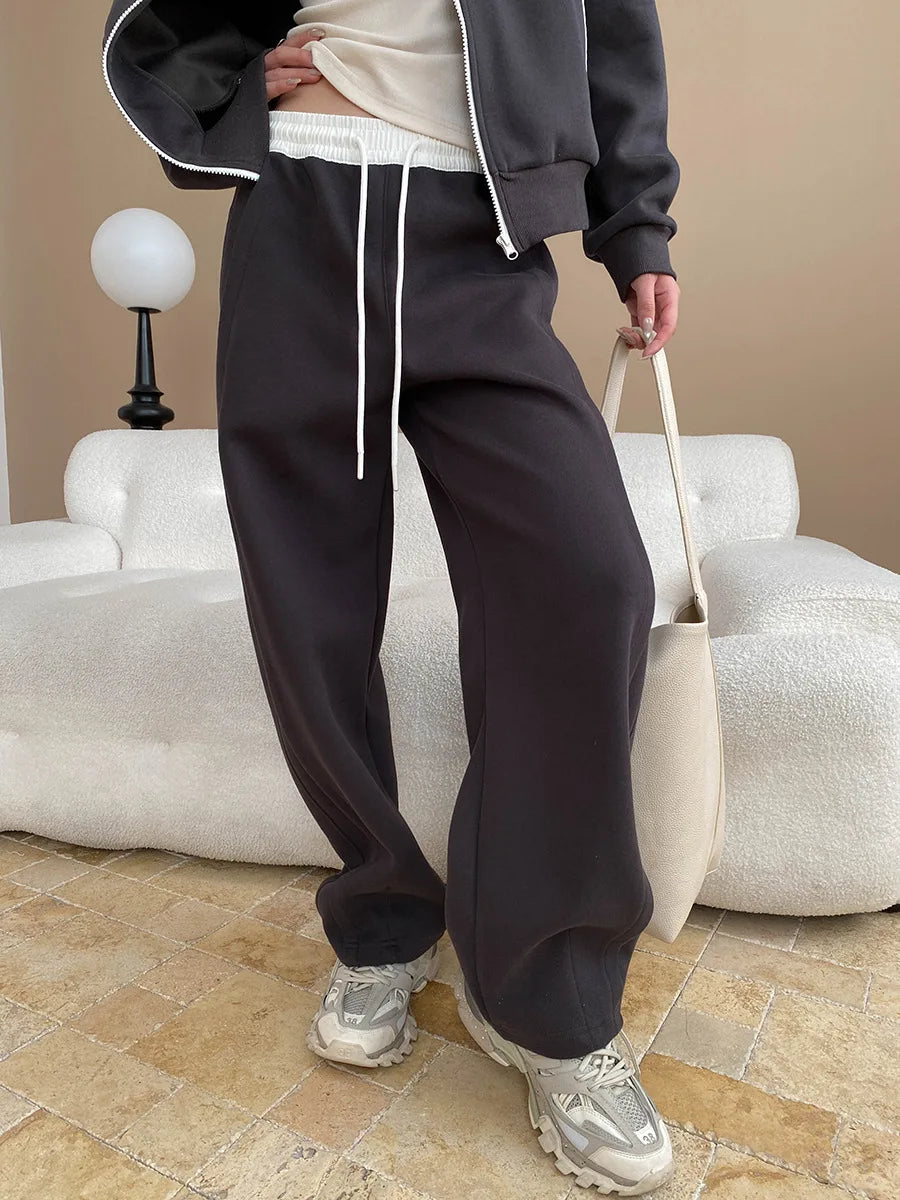 Spring and Autumn Women's Casual Solid Color Loose Hooded Sweatshirt+High Waist Loose Pants Set.