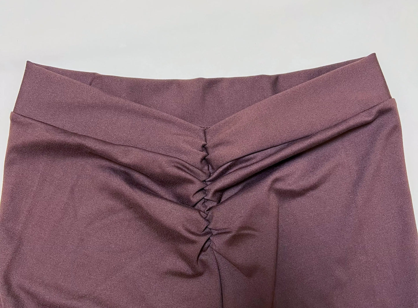 Women V Back Sports Yoga Leggings High Waist Scrunch Gym Sports Leggins Elastic V Cut Training Pants Workout Tights.