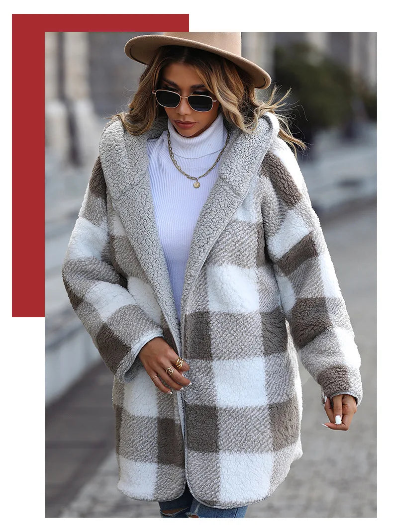2025 herbst Winter Frauen Plüsch Mit Kapuze Jacke Weibliche Elegante Dicke Lose Plaid Print Mantel Damen Casual Zwei-seitige warme Lange Mantel.