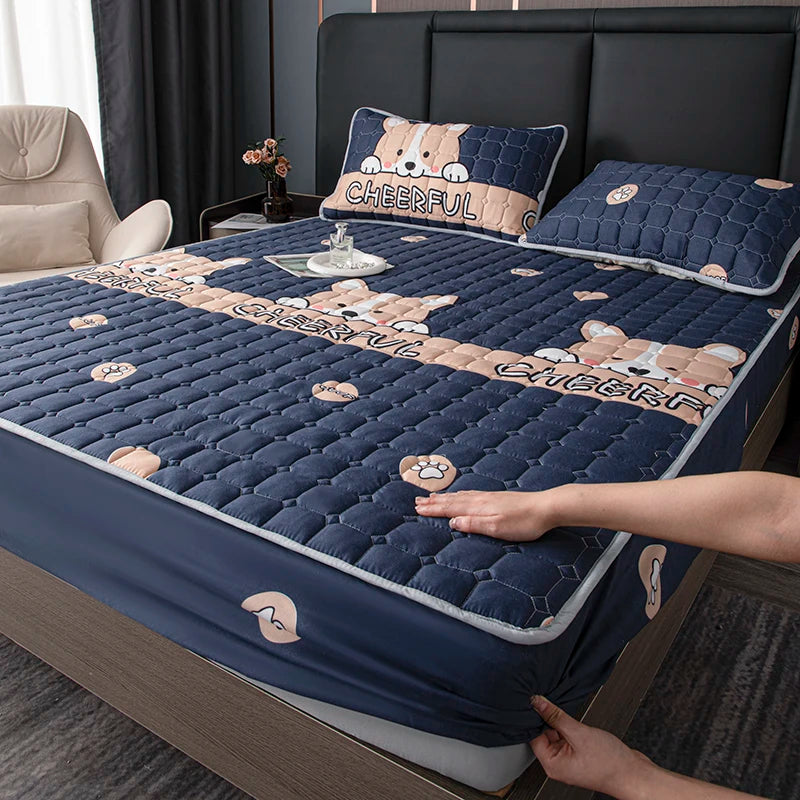 Bonenjoy Printed Bed Cover Simple Style Bedspread Quilted Bed Linen Home Non-slip Mattress Protector 매트리스 커버 (No Pillowcase).