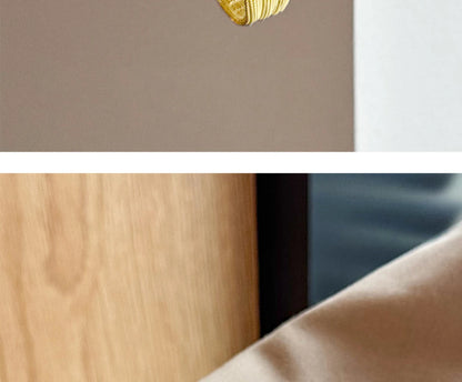 GEDI Watch Gold Silver Diamond Inlaid Steel Strip Women's Wristwatch Vintage Niche Light Luxury Temperament Quartz Watch Woman.