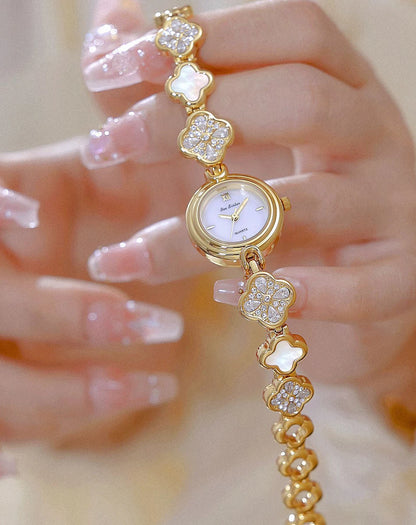 Women's Watch Lucky Four-Leaf Clover Bracelet Elegant Crystal Dress Watches for Women Fashion Luxury Small Quartz Ladies Clock
