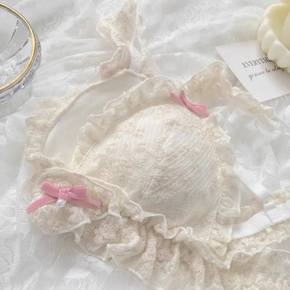 Japanese girl underwear female sweet cute pure desire without underwire bow lace edge thin bra set.