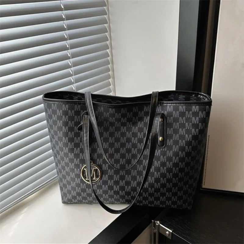 Stylish Tote Bag, Vintage Handbag, Large Underarm Shoulder Bag for Women Suitable for Daily Use, Work, Outdoor, Travel, Shopping.