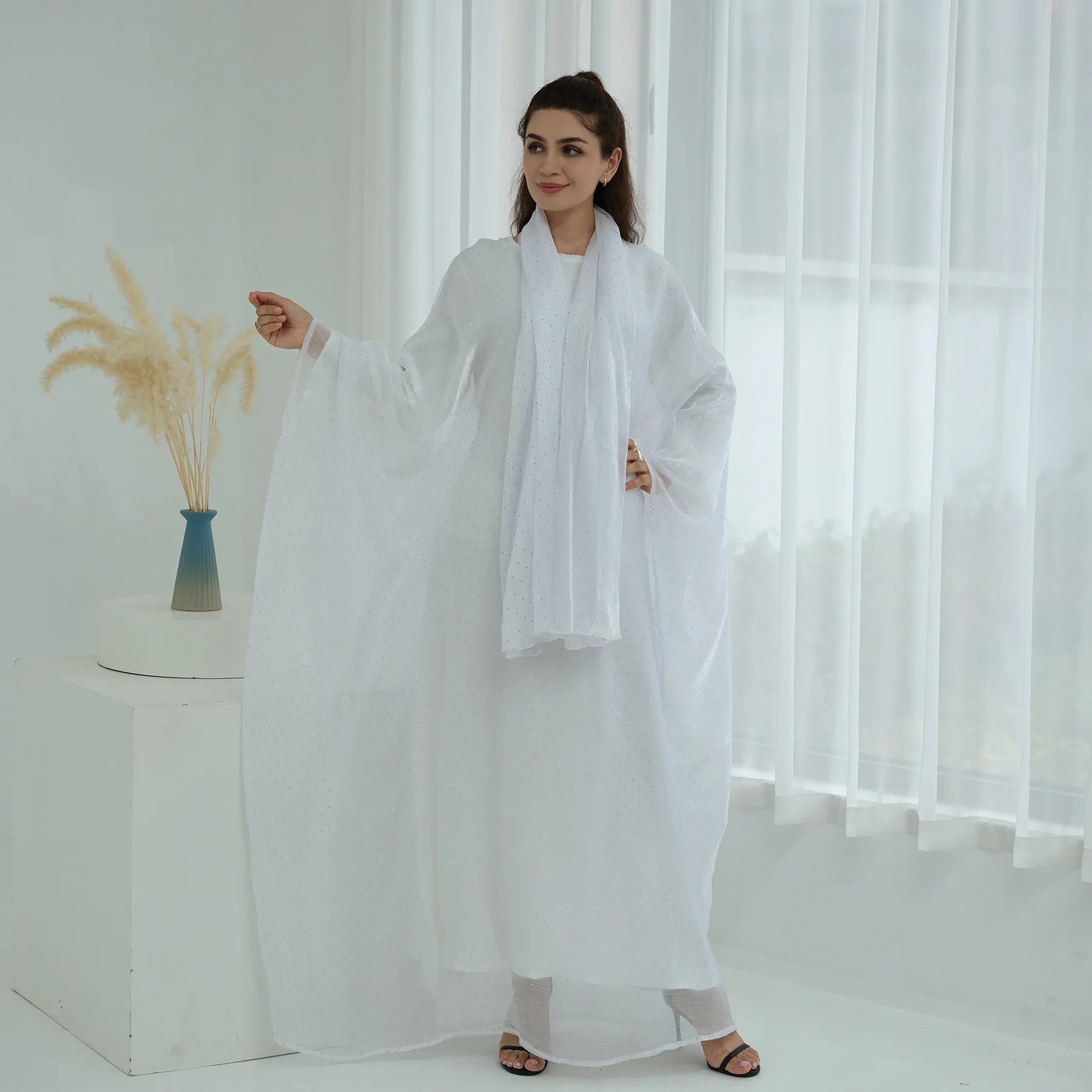 Eid 2 Piece Muslim Woman Set Diamonds Butterfly Abaya with Matching Inner Dress Dubai Luxury Kebaya Caftan Marocain Islam Outfit.