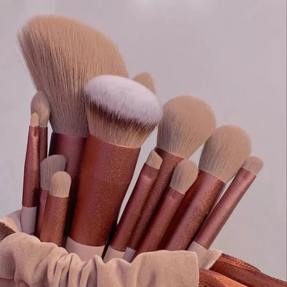 13 PCS Makeup Brushes Set Eye Shadow Foundation Women Cosmetic Brush Eyeshadow Blush Beauty Soft Make Up Tools Bag.
