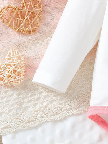 Infant Autumn English-Style Suit with Vest and Long Sleeve Three-Piece Set for 1-Year-Old Boy’s Formal Wear.