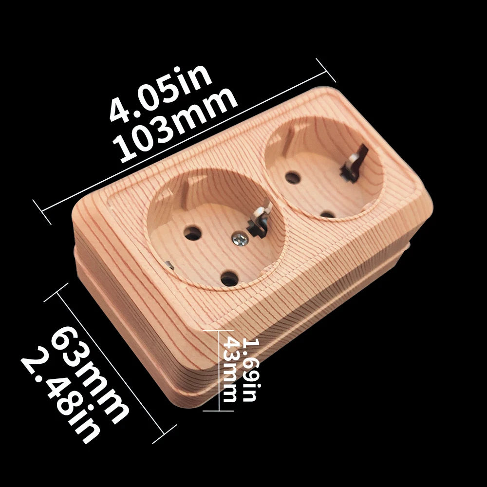 Holzfarbe, Wandoberfläche, 2-Steckdosen, Stecker, EU-Außensteckdosen mit Erdung, Steckdose für den Außenbereich, flammhemmender Kunststoff.