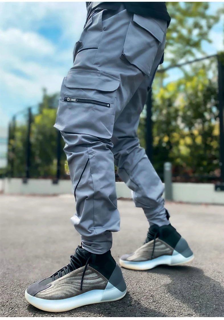 Men's Reflective Cargo Pants 2025 New Hip Hop Casual Joggers Trousers Multi-Pocket Men Sweatpants Streetwear Sports Pant M-3XL.