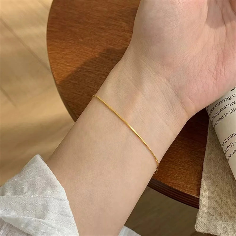 New Ultra-fine Stainless Steel Snake Chain Bracelet Gold Color Simple Bracelet For Women INS Fashion Jewelry Accessories.