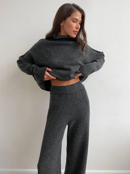2025 Turtleneck Sweater Set Women's European, American Autumn and Winter New Loose Casual Lazy Thickened Knitted Trousers Set.