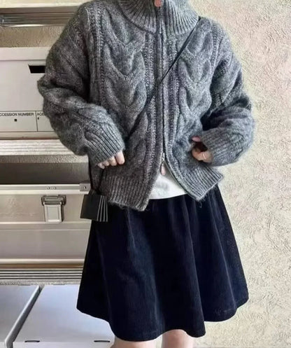 Women Autumn Winter New Lazy Style Loose Knitted Cardigan Retro Solid Color Double Zipper Turn-down Collar Sweater New Women Top.