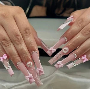 24Pcs/set Almond Press-On French Nail Tips Green Cat Eye False Nails Simple&Elegant Wearable Nail Art for Women&Girls Daily Wear