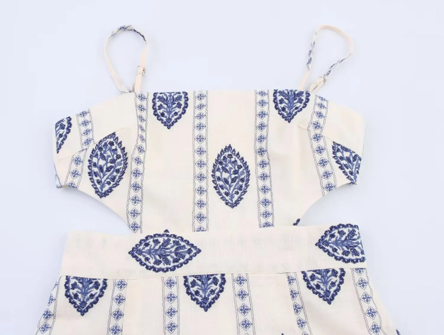 ZBZA Frauen Sexy Gedruckt Rohr Schlinge Lange Kleider Retro Taille Hohl Ärmelloses Abend Dünnes Kleid Weibliche Sommer Chic Street Party.