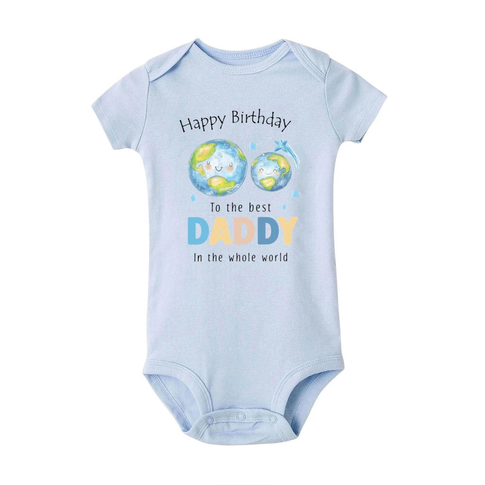 Alles Gute zum Geburtstag zum besten Papa in der ganzen Welt. Baby-Strampler mit Aufdruck, Papa-Geburtstagsfeier, Kleinkind-Outfit, Body, Neugeborenen-Overall.
