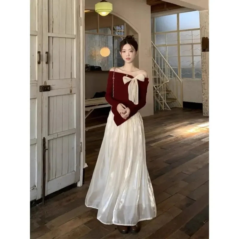 Red One-Shoulder Long-Sleeve Knitted Sweater Women's Spring New Year Slim Fit Short Top Butterfly Knot Decorated Cotton T-shirt.