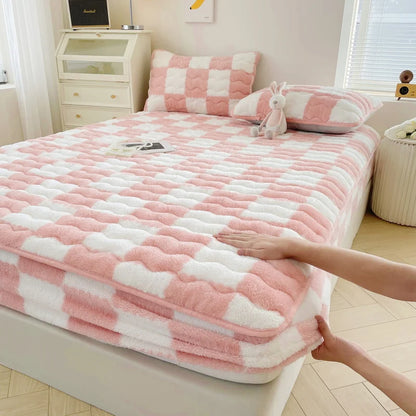 WOSTAR Winter warm coral fleece mattress protector cover fluffy plush plaid print elastic fitted sheet bed protection pad 90x200