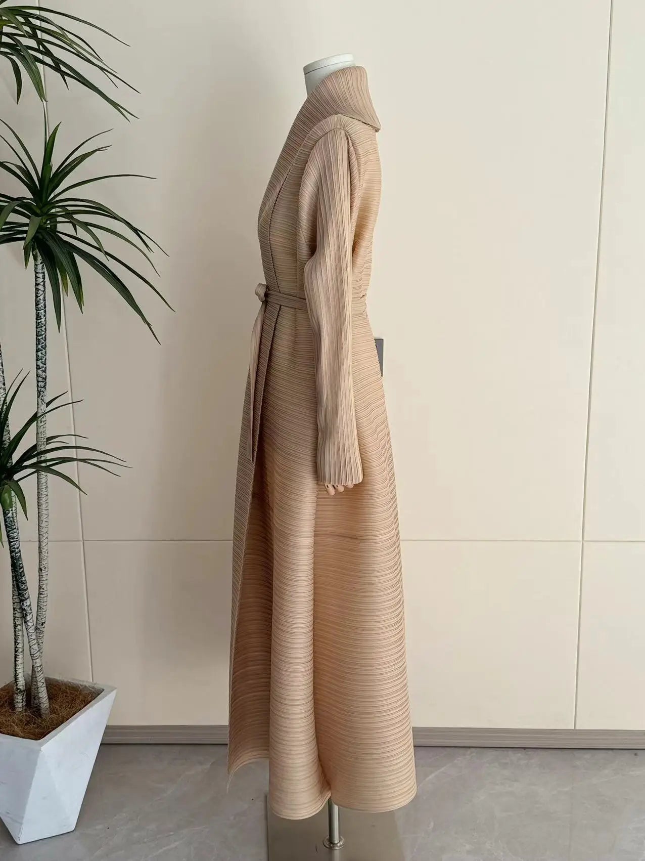 Muslim Abaya Black Simple Commuter Fashion Pleated Loose Long Trench Coat Jacket 2024 Fall New.