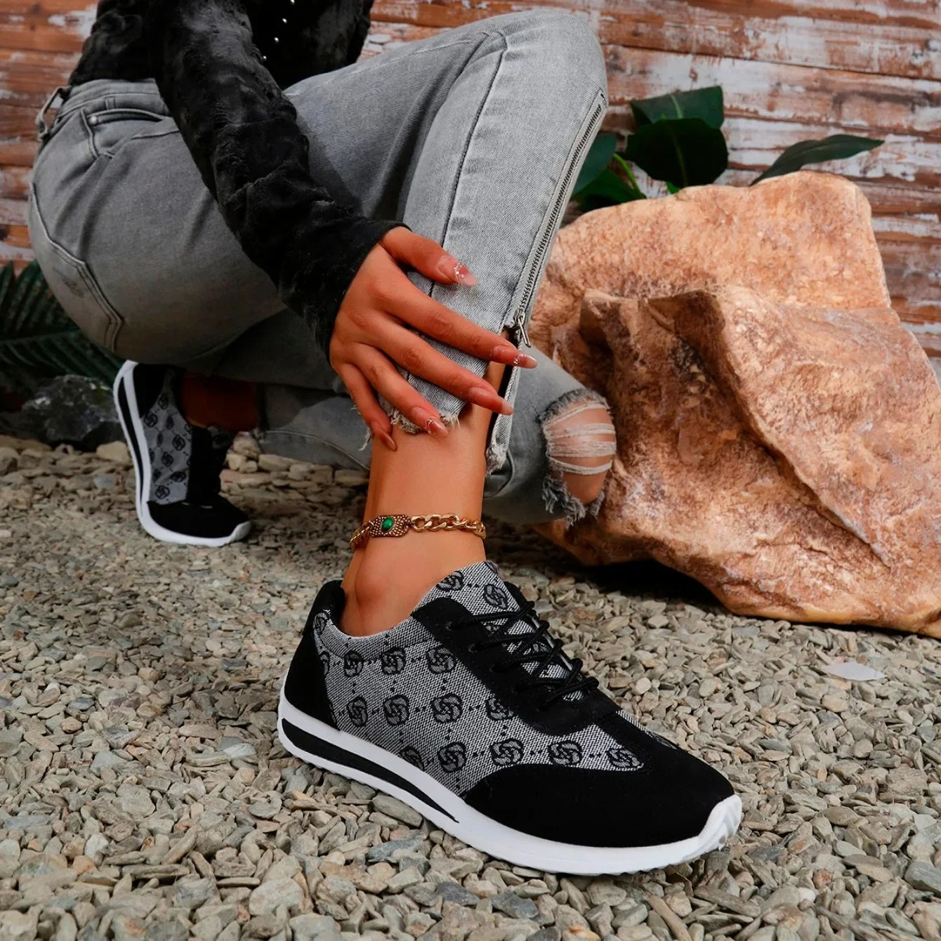 Women Thick Soled Cross Round Head Thin Fashion Shoes Women Comfortable  Breathable Casual Wear-resistant Shoes Zapatos De Mujer.