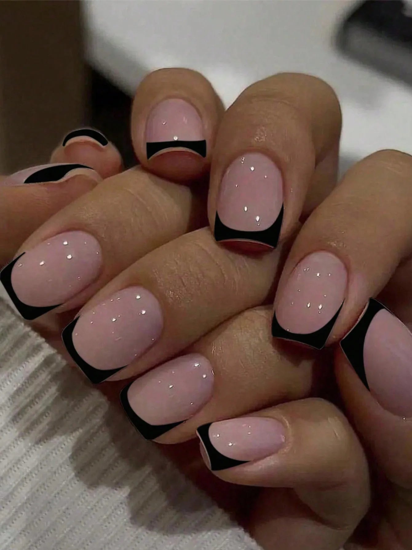 ARTAUG 24PCS Press On Nails Short Almond Wine Red High Saturation Fake Press On Nails  Korean Press On Nails Valentine'S Day