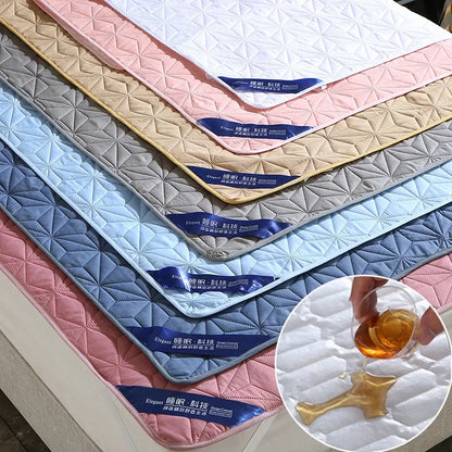 Sandwich Cotton Quilted Waterproof Bed Pad Elderly and Children Bed Protectors Pads Non-slip Anti Dust Skin-friendly Bed Cover.