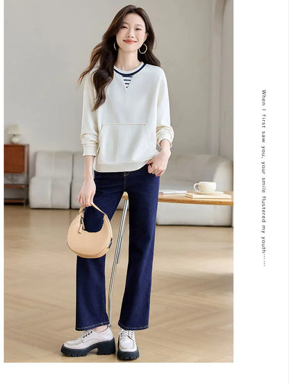 Apricot Round Neck Contrast Long Sleeve Womens Sweatshirt Stylish Casual Minimalist Top.