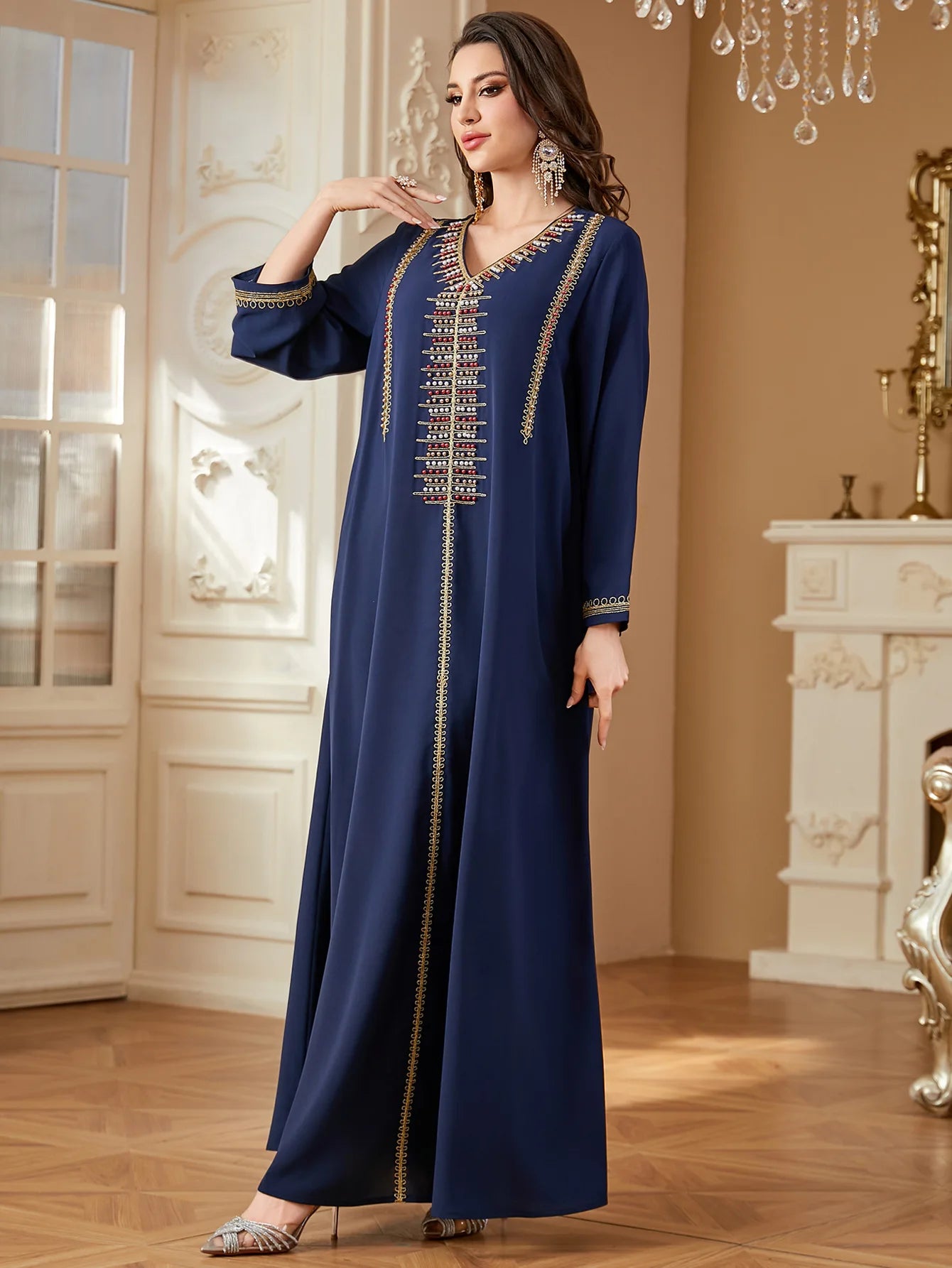 Elegant V-Neck Beading Embroidery Abaya For Muslim Woman 2025 Casual Loose Moroccan Saudi Dubai Kuwait Morocco Stylish Kebaya.